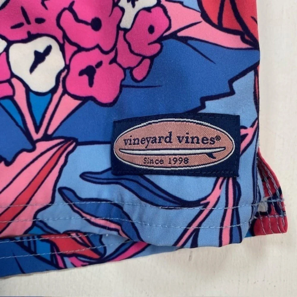 Vineyard Vines Boys XL Chappy Floral Swim Trunk Blue Pink 3M001197 7 Inch Inseam
